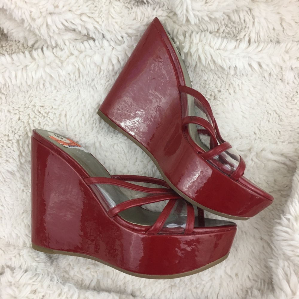 Nine West Red Platform Wedges Sz 6